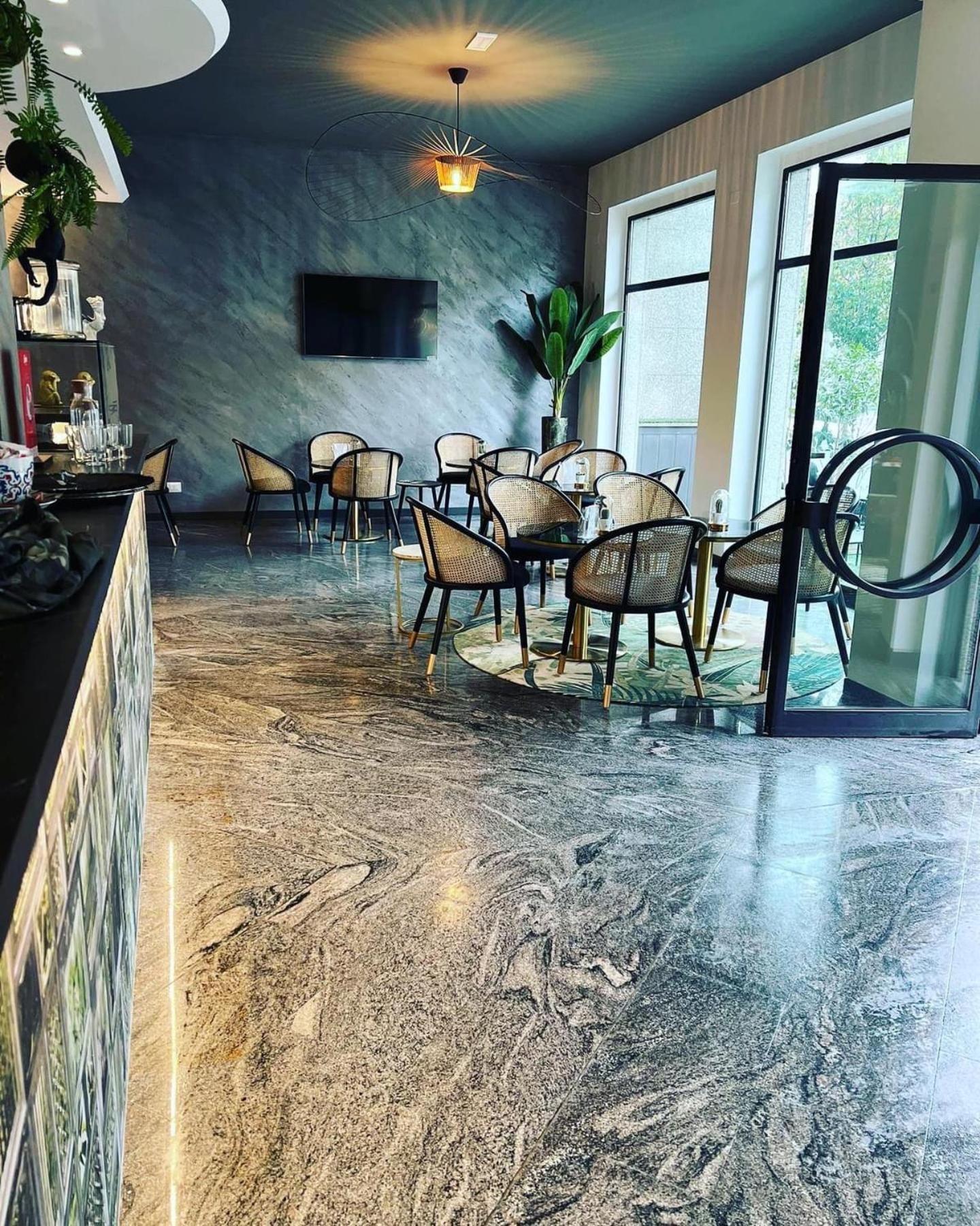Salotto "900Strati" Hotel Bergamo Bagian luar foto