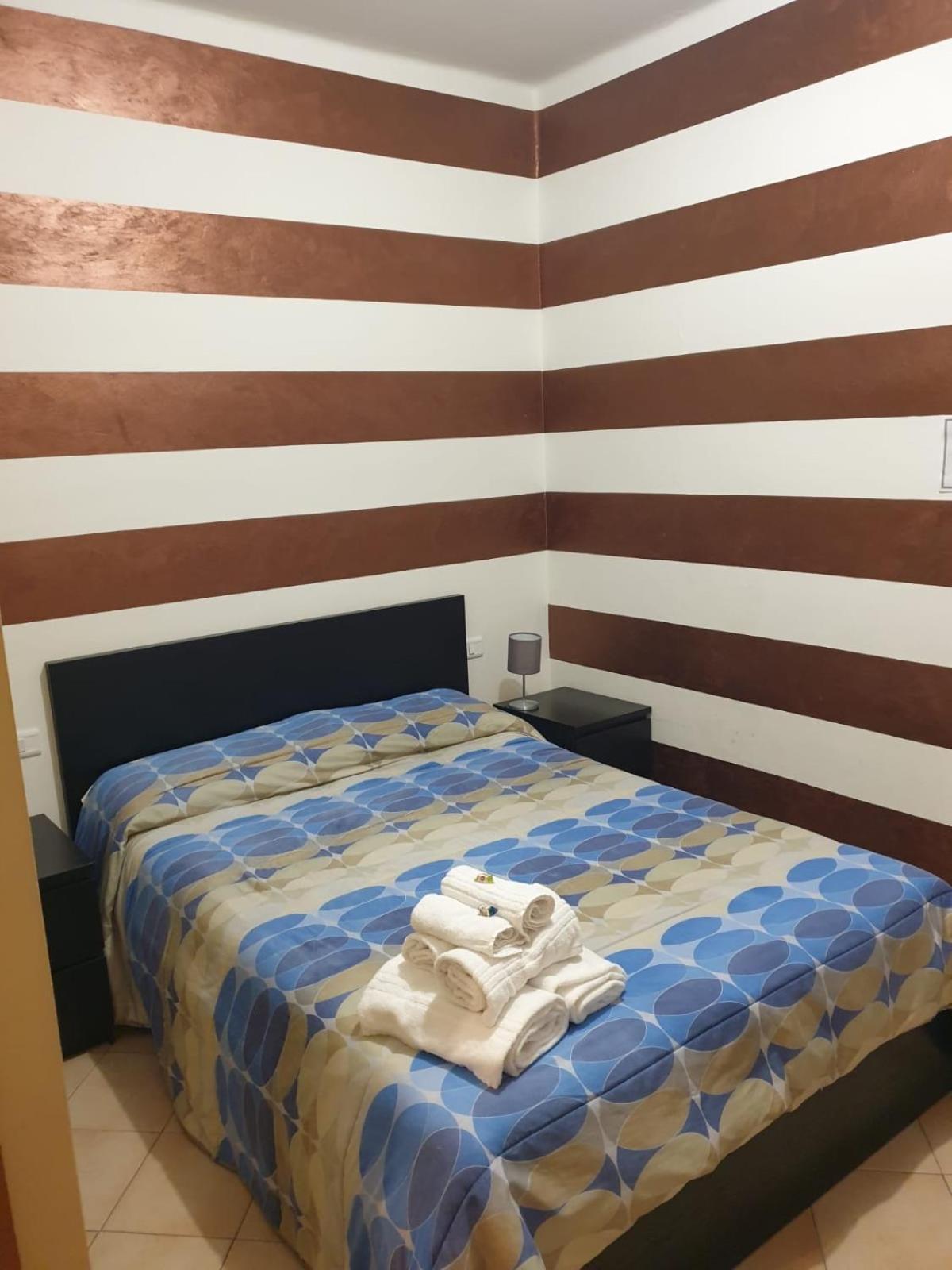 Salotto "900Strati" Hotel Bergamo Bagian luar foto